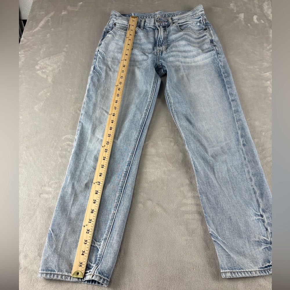 American Eagle Women’s Size 2 Regular‎ Light Wash Jeans Rainbow Back Pocket - Picture 7 of 10